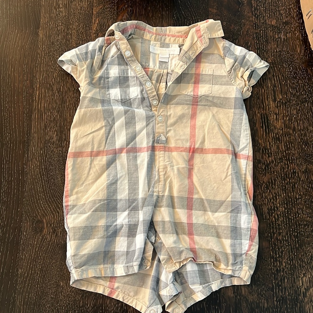 Burberry romper